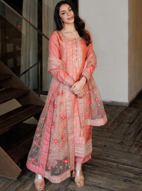 Peach Self Design Silk Blend Straight Kurta With Dupatta